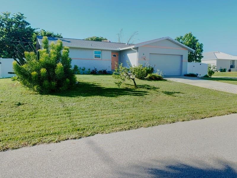 323 DOLPHIN PKWY, PUNTA GORDA, FL, 33950