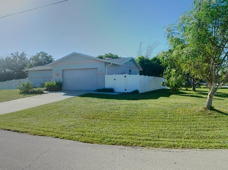 323 DOLPHIN PKWY, PUNTA GORDA, FL, 33950