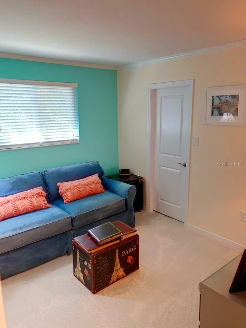 323 DOLPHIN PKWY, PUNTA GORDA, FL, 33950