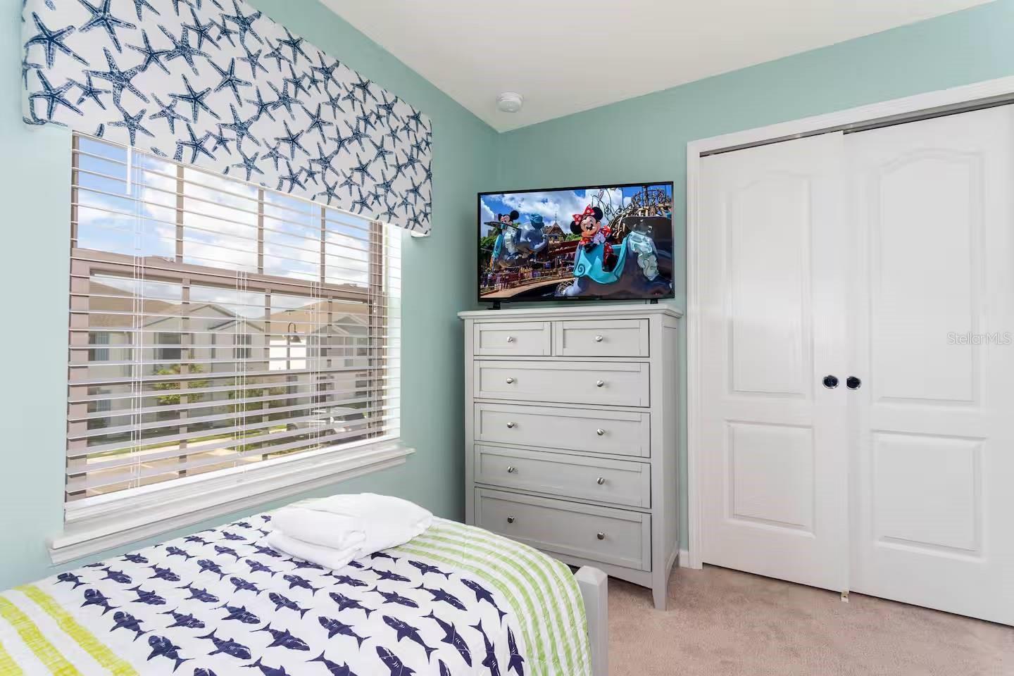 2411 DUBAI ST, KISSIMMEE, FL, 34747