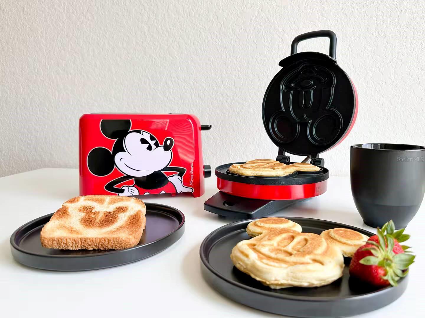 2411 DUBAI ST, KISSIMMEE, FL, 34747