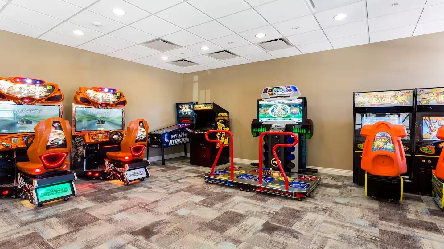 2411 DUBAI ST, KISSIMMEE, FL, 34747