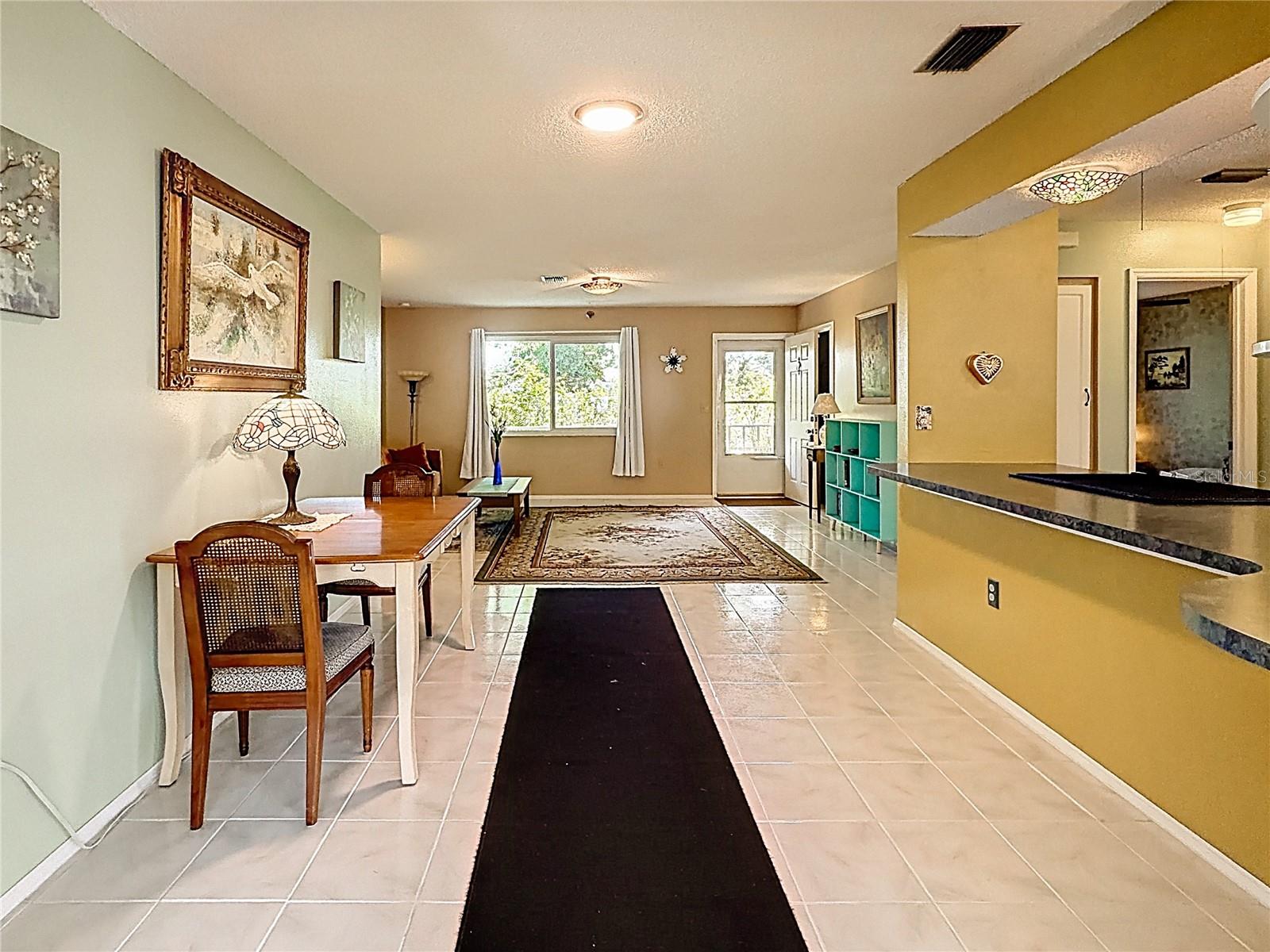 601 E SEMINOLE DR, VENICE, FL, 34293