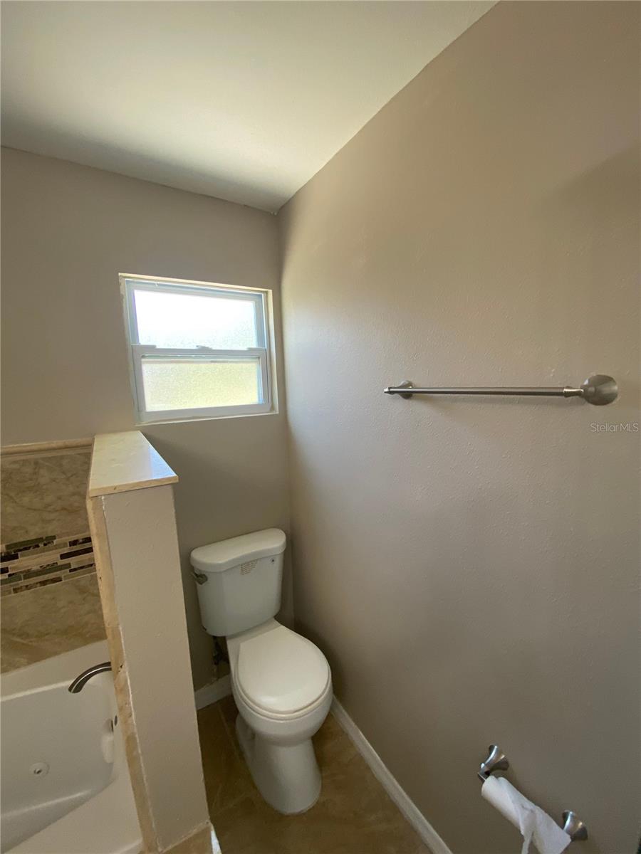 804 E ORCHID AVE, TAMPA, FL, 33612