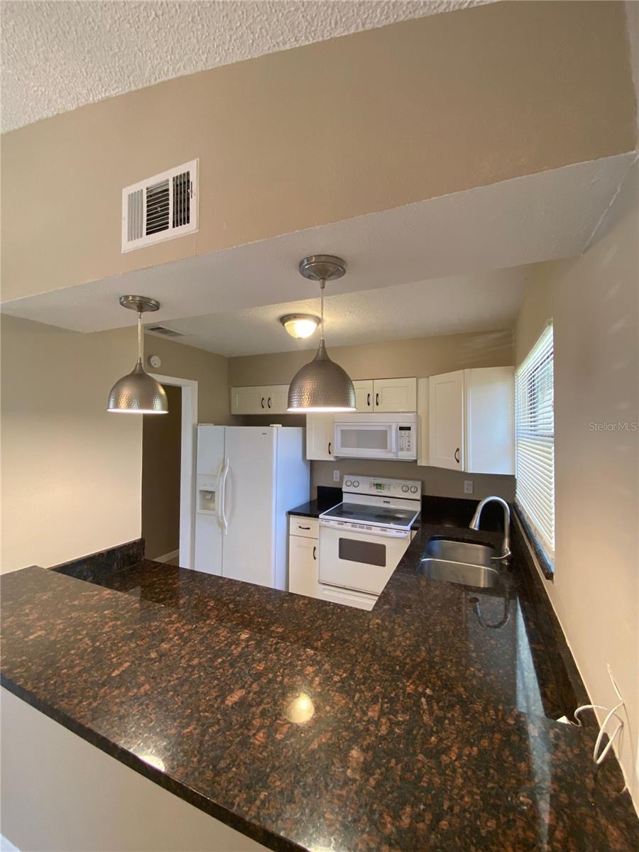 804 E ORCHID AVE, TAMPA, FL, 33612