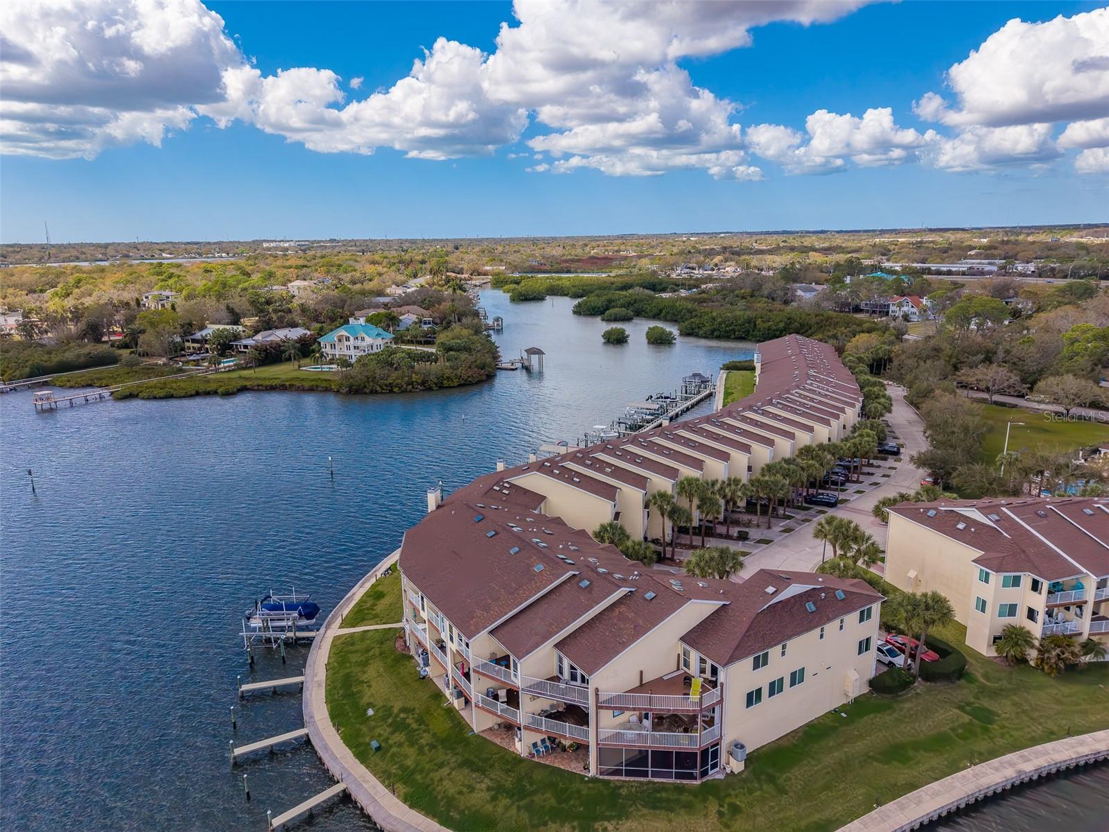 138 BRENT CIR, OLDSMAR, FL, 34677