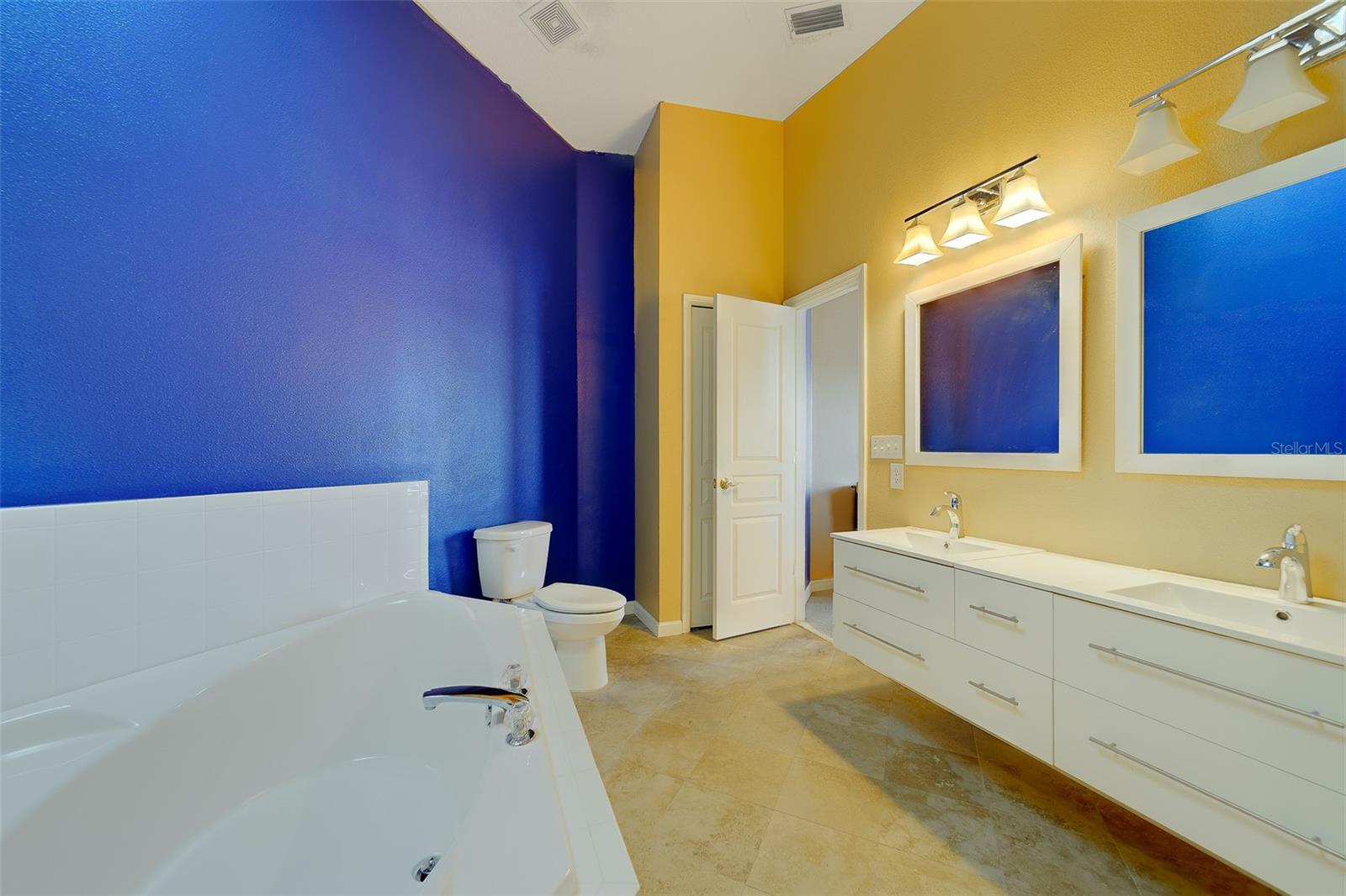 138 BRENT CIR, OLDSMAR, FL, 34677