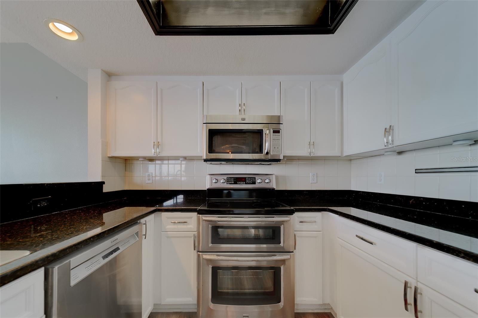 138 BRENT CIR, OLDSMAR, FL, 34677