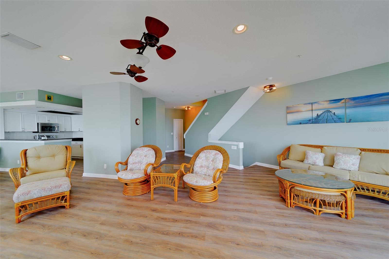 138 BRENT CIR, OLDSMAR, FL, 34677