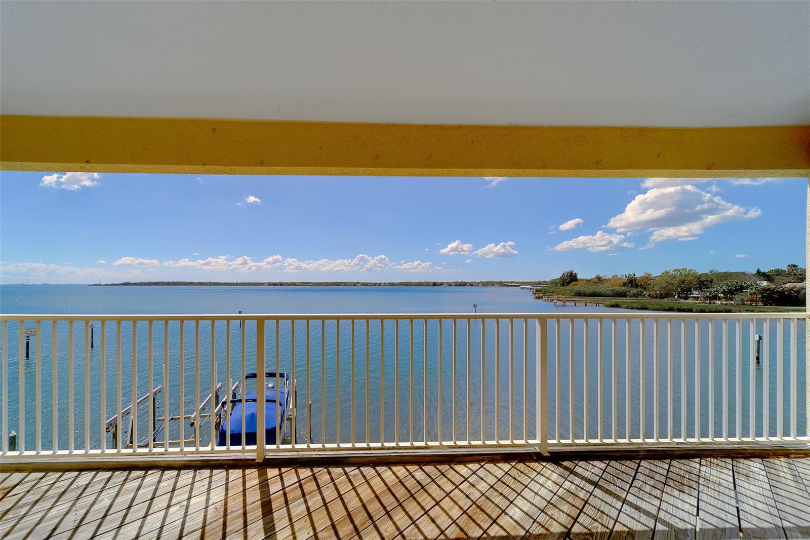 138 BRENT CIR, OLDSMAR, FL, 34677