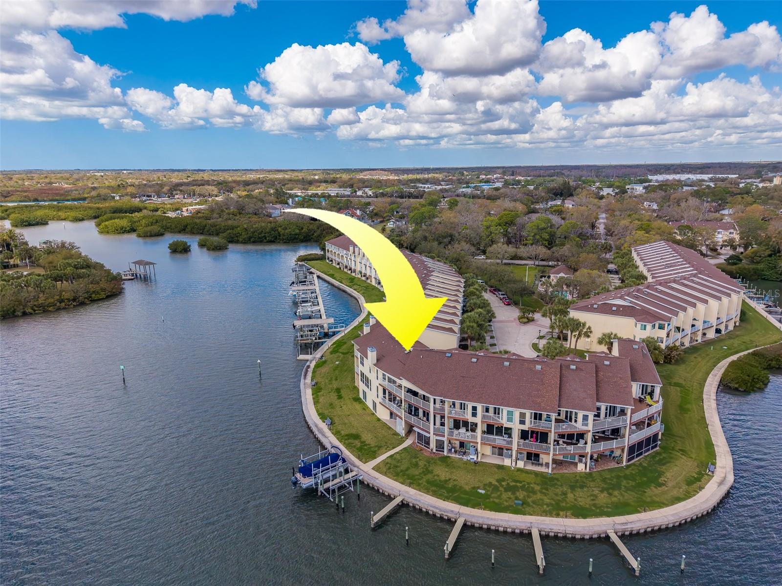 138 BRENT CIR, OLDSMAR, FL, 34677