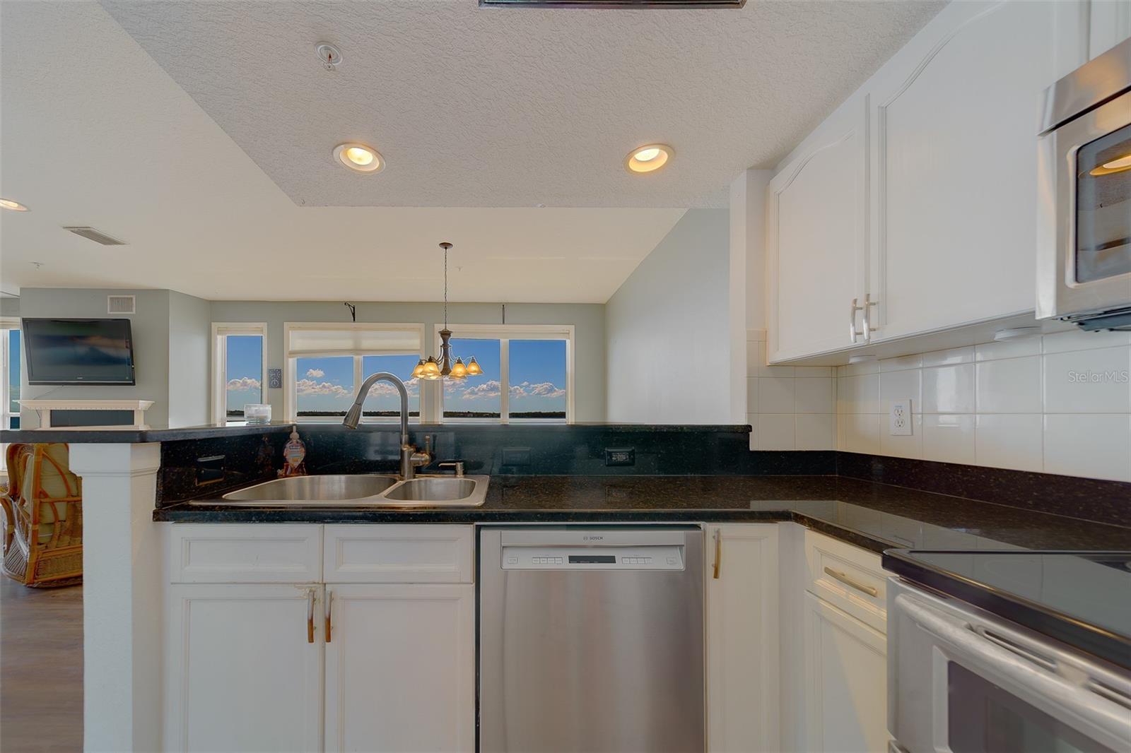 138 BRENT CIR, OLDSMAR, FL, 34677