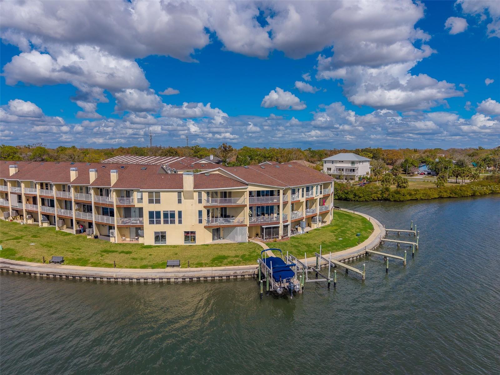 138 BRENT CIR, OLDSMAR, FL, 34677