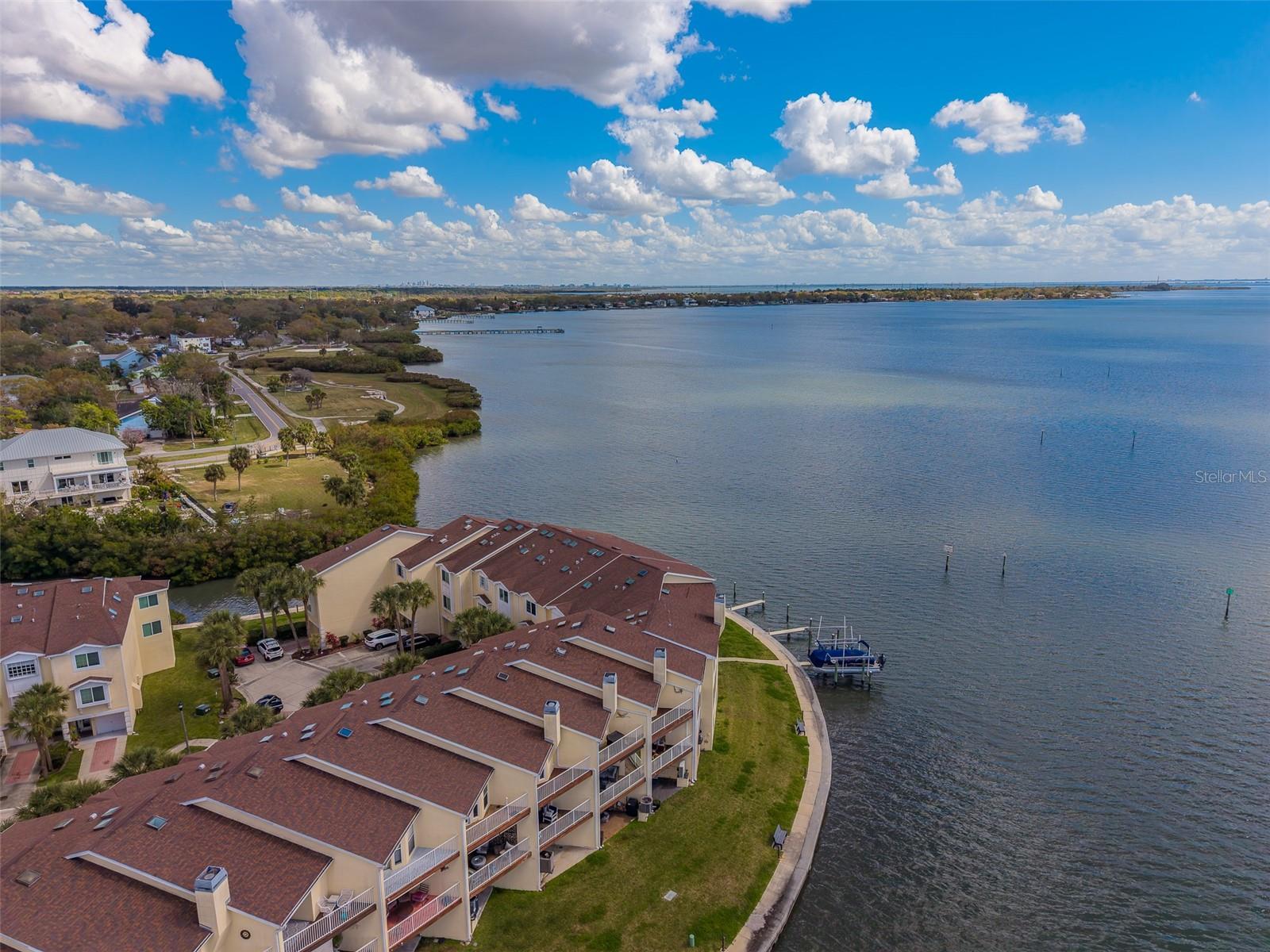 138 BRENT CIR, OLDSMAR, FL, 34677