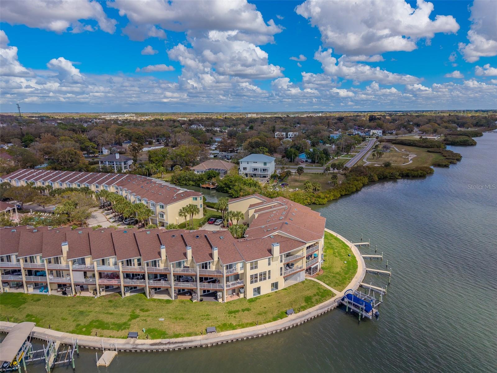 138 BRENT CIR, OLDSMAR, FL, 34677