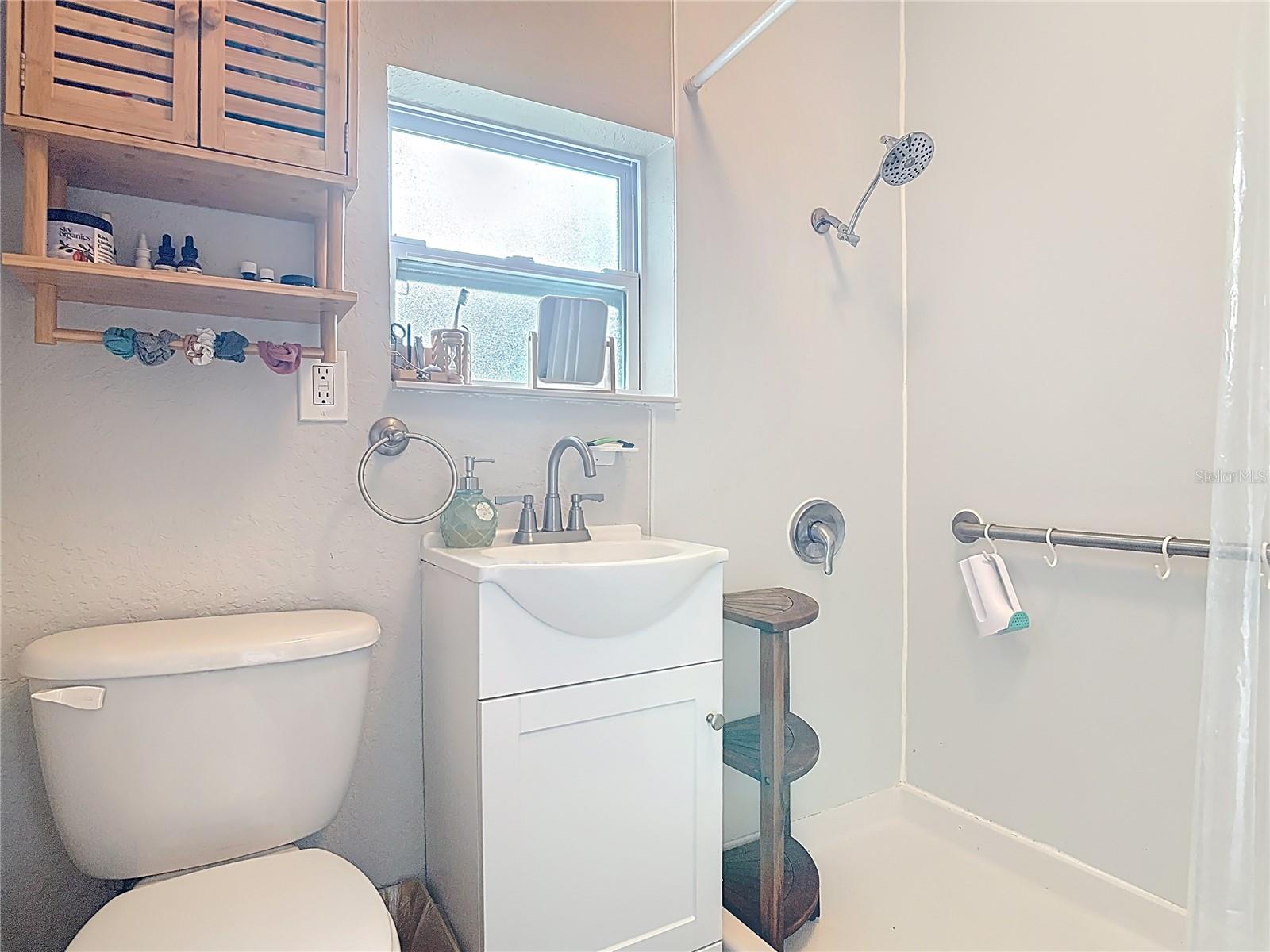 1865 PIONEER TRL, NEW SMYRNA BEACH, FL, 32168