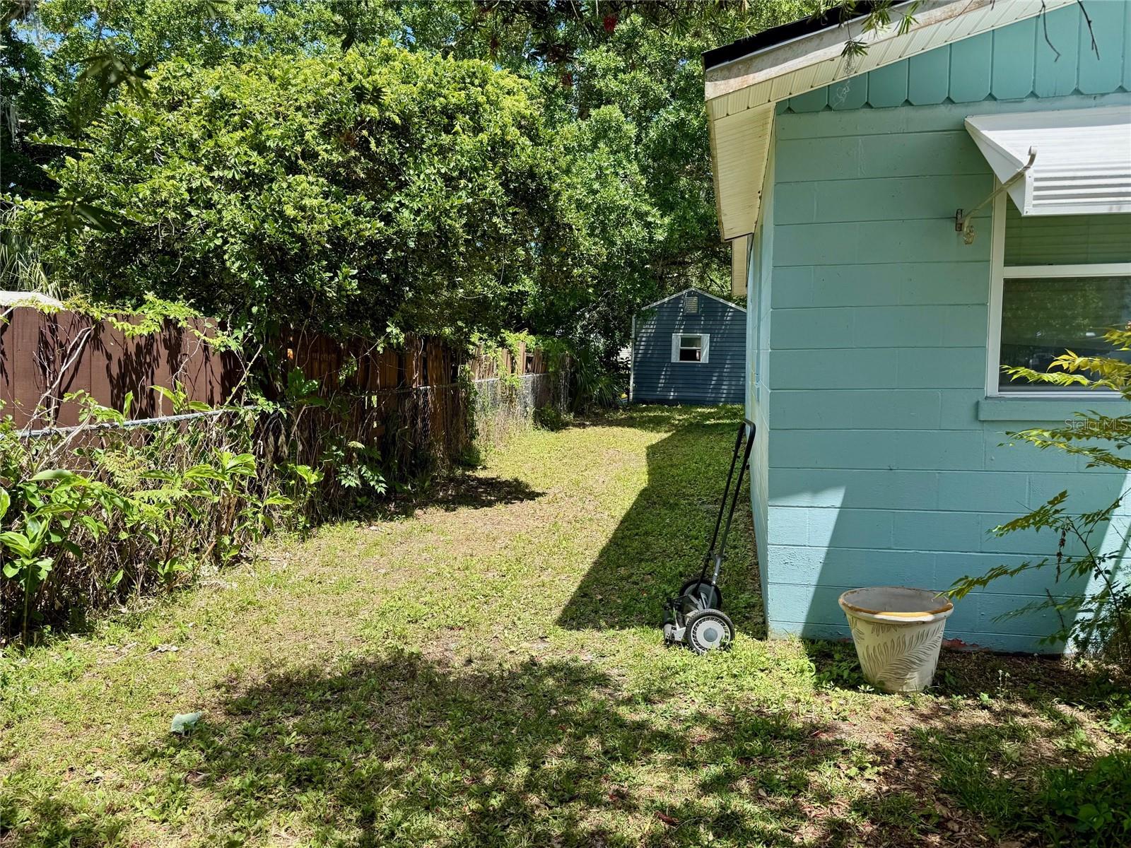 1865 PIONEER TRL, NEW SMYRNA BEACH, FL, 32168