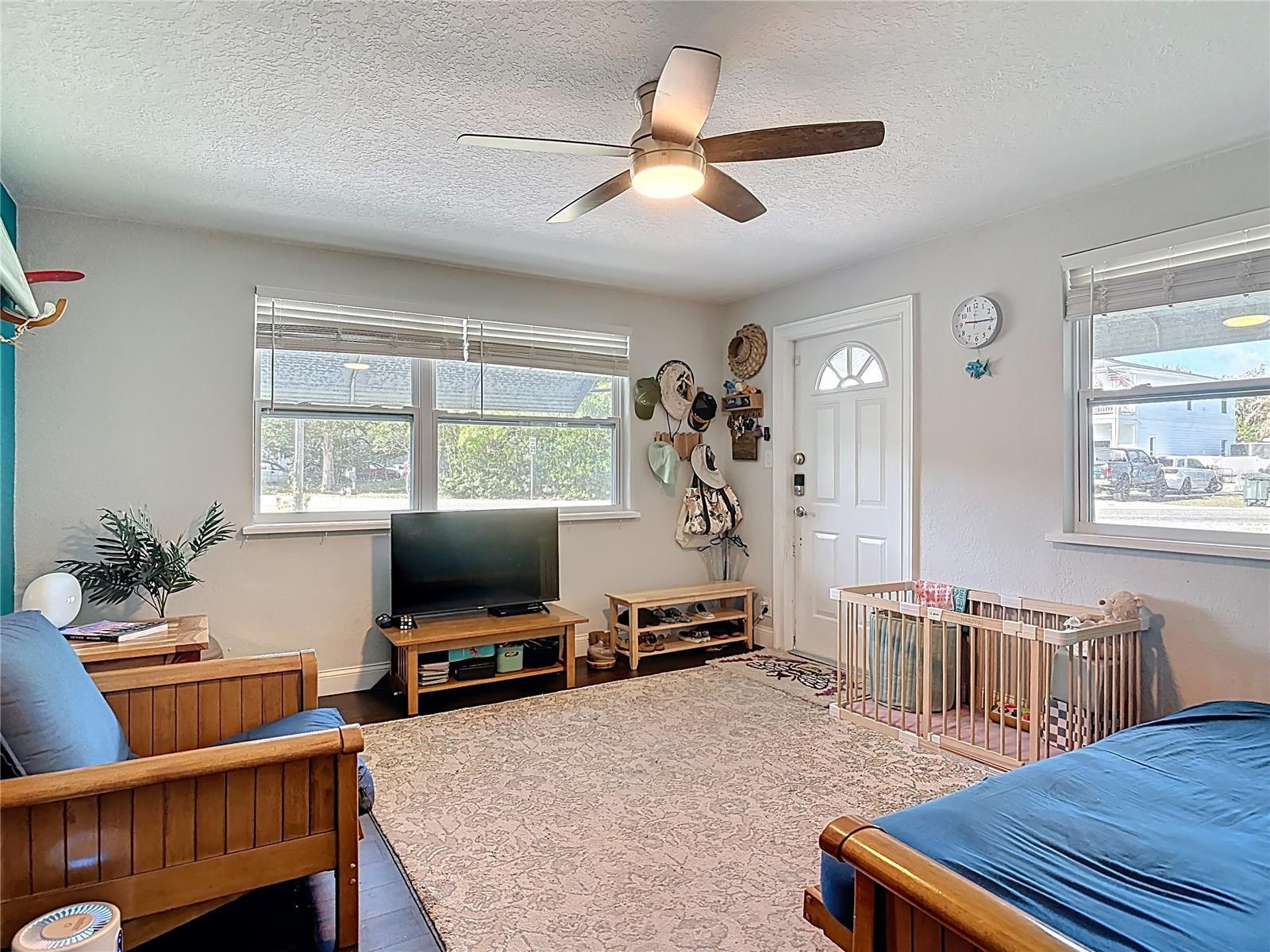 1865 PIONEER TRL, NEW SMYRNA BEACH, FL, 32168