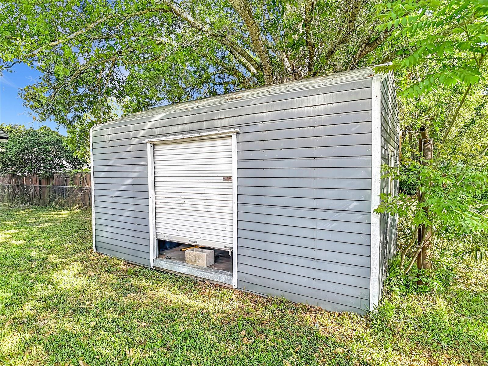 1865 PIONEER TRL, NEW SMYRNA BEACH, FL, 32168