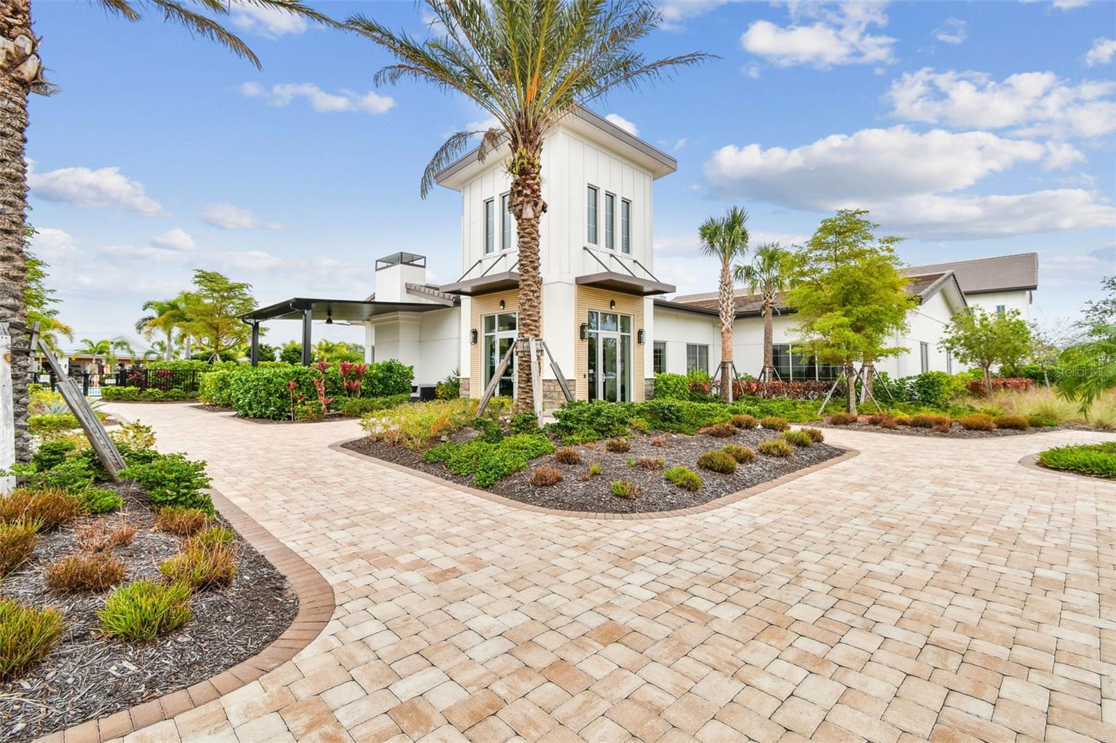 17817 PASTURELAND AVE, LAKEWOOD RANCH, FL, 34211