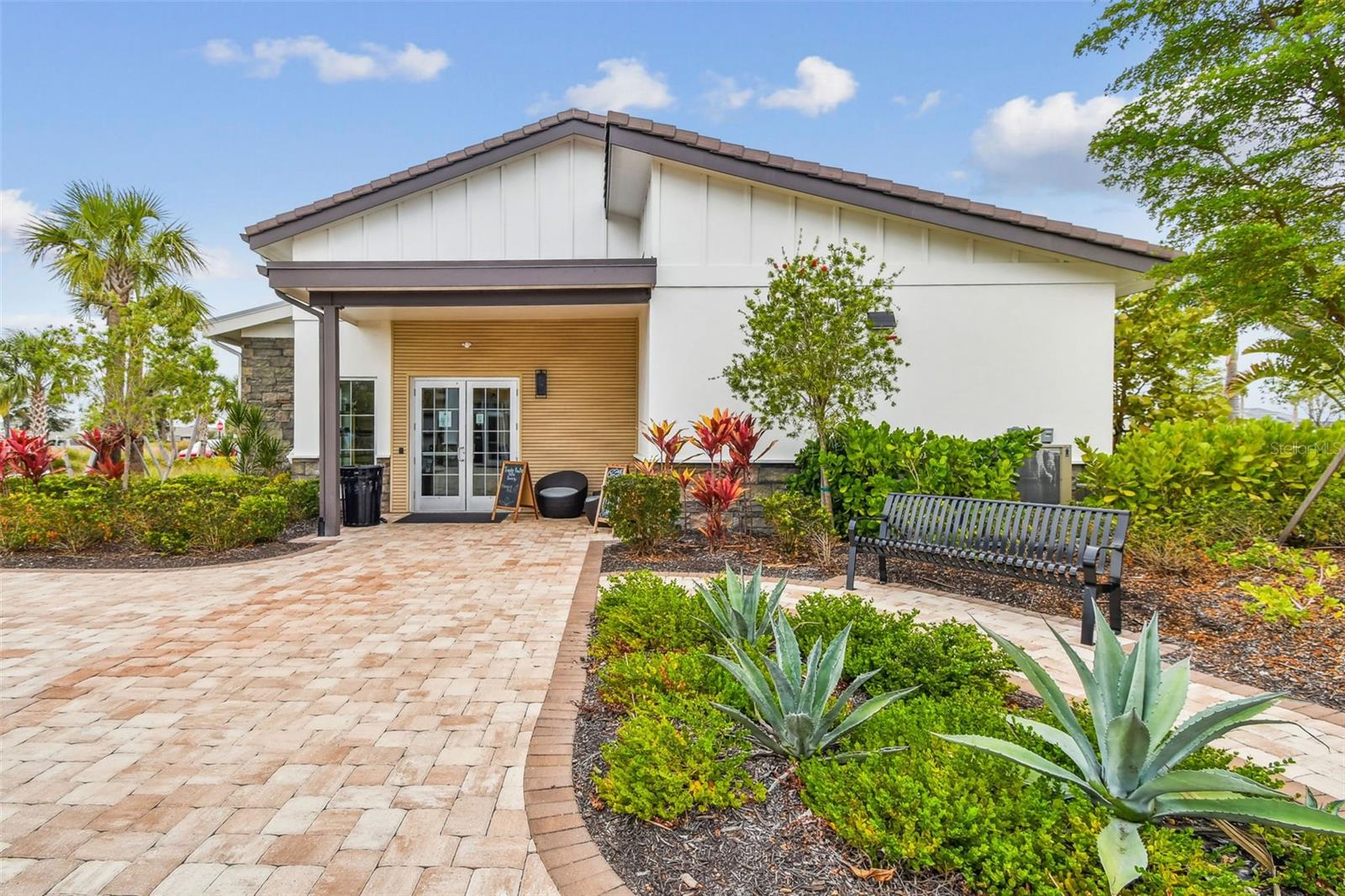17817 PASTURELAND AVE, LAKEWOOD RANCH, FL, 34211