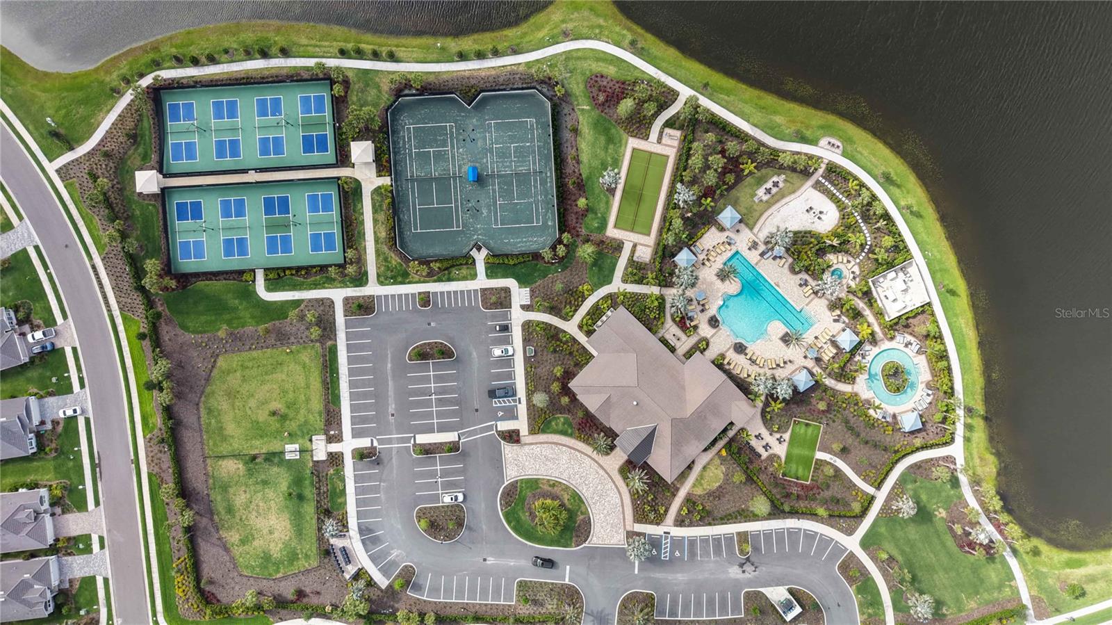 17817 PASTURELAND AVE, LAKEWOOD RANCH, FL, 34211