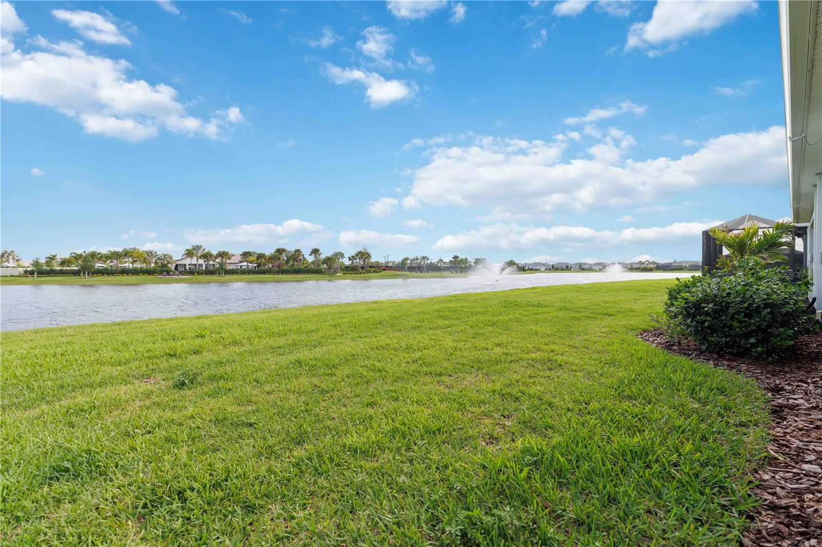 17817 PASTURELAND AVE, LAKEWOOD RANCH, FL, 34211