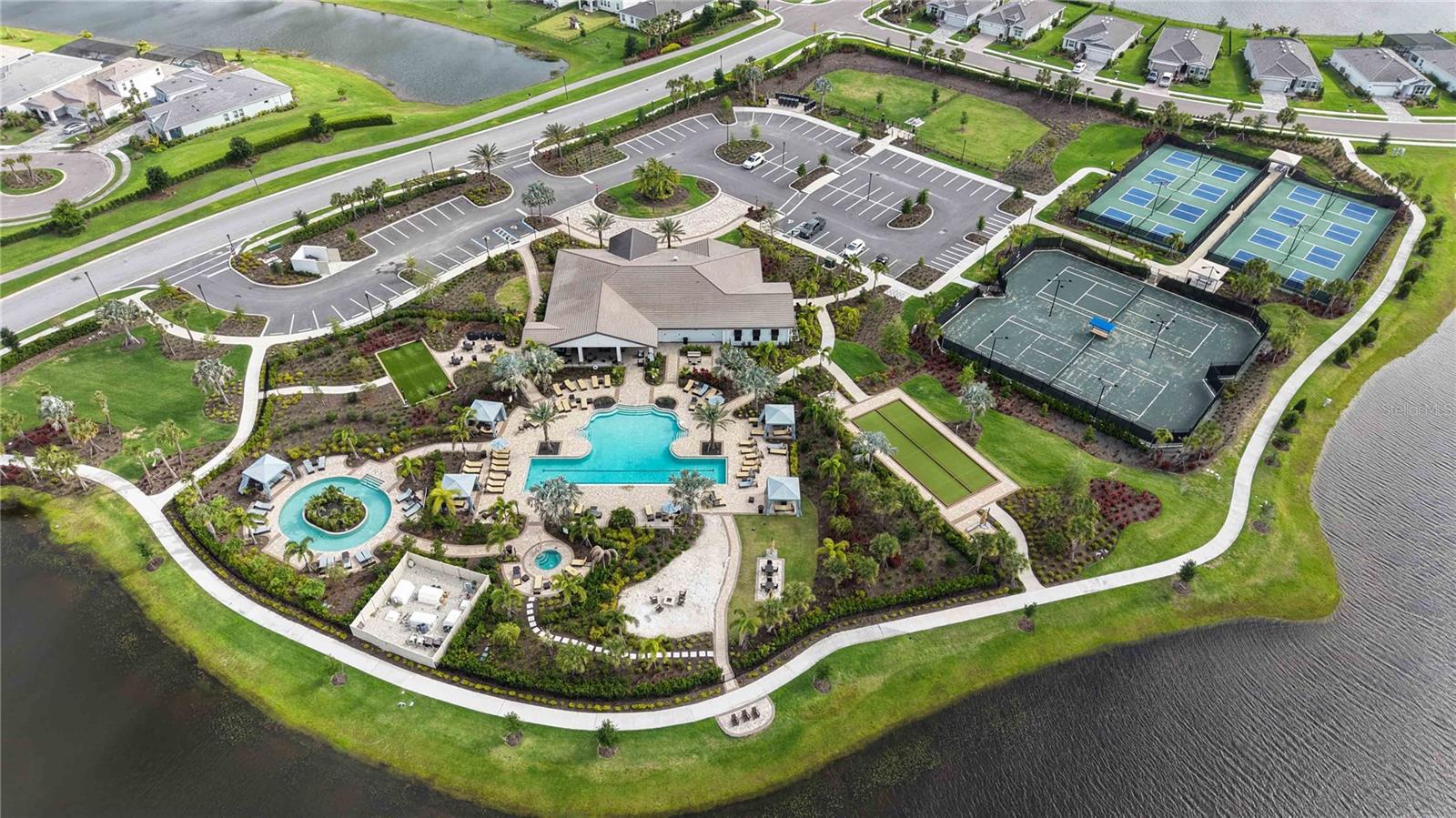 17817 PASTURELAND AVE, LAKEWOOD RANCH, FL, 34211