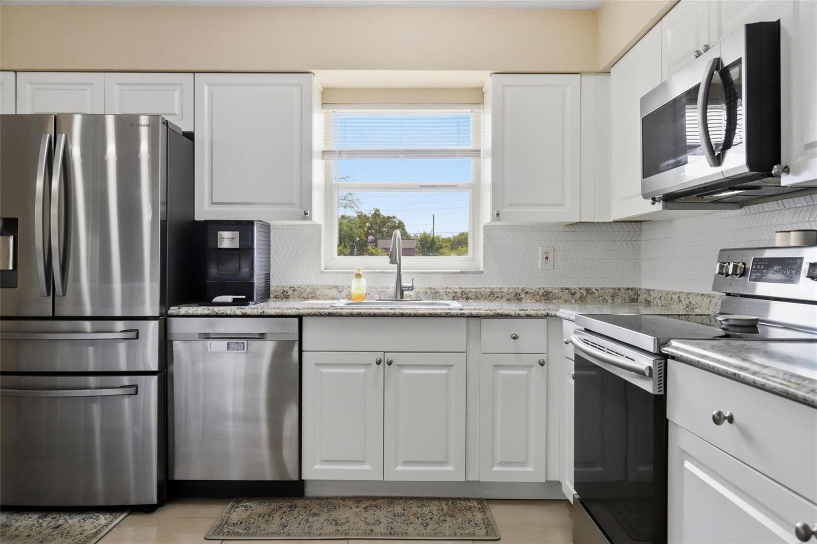 1060 EVA ST, DELTONA, FL, 32725