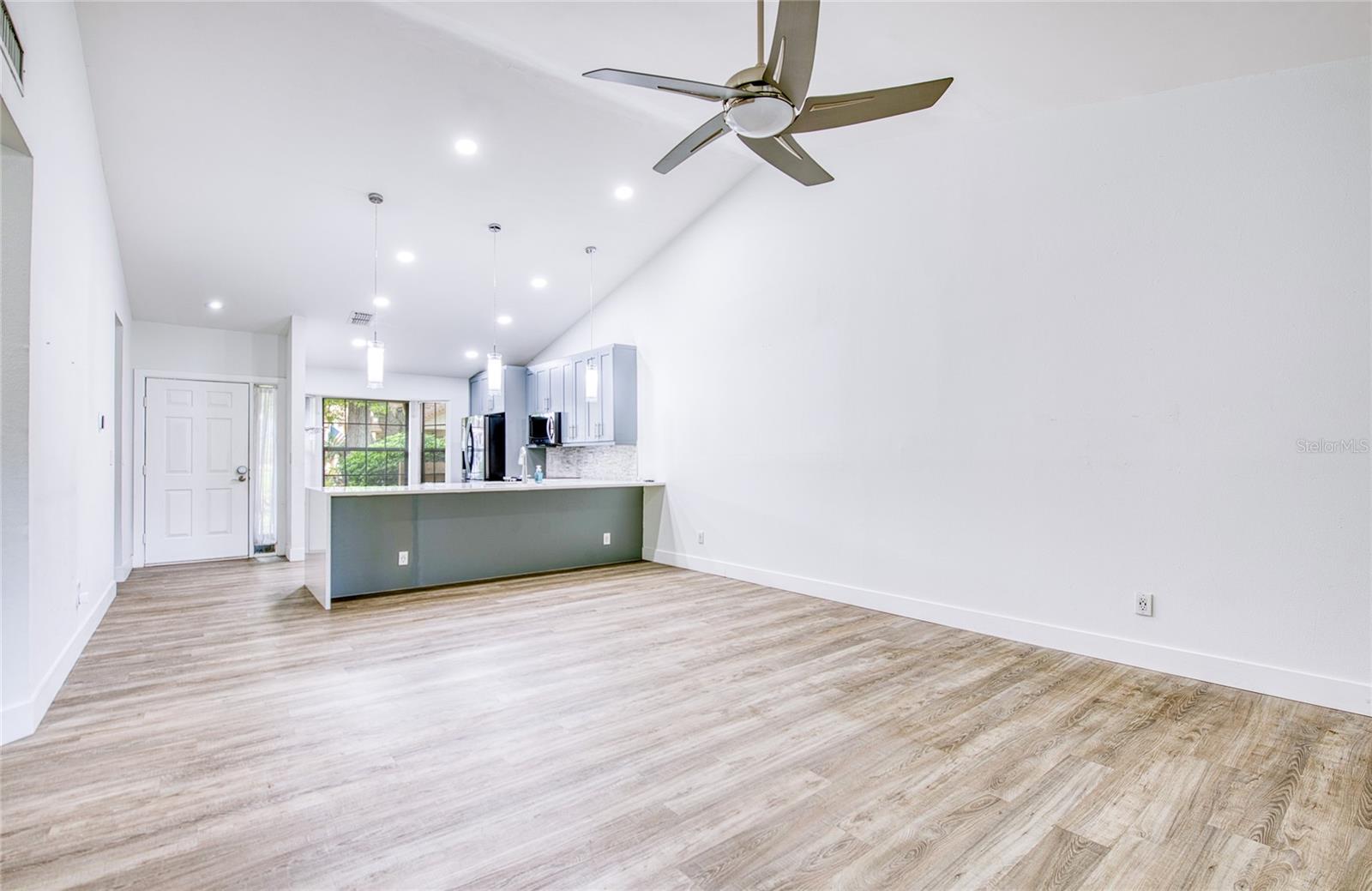 2617 BENTLEY DR, PALM HARBOR, FL, 34684