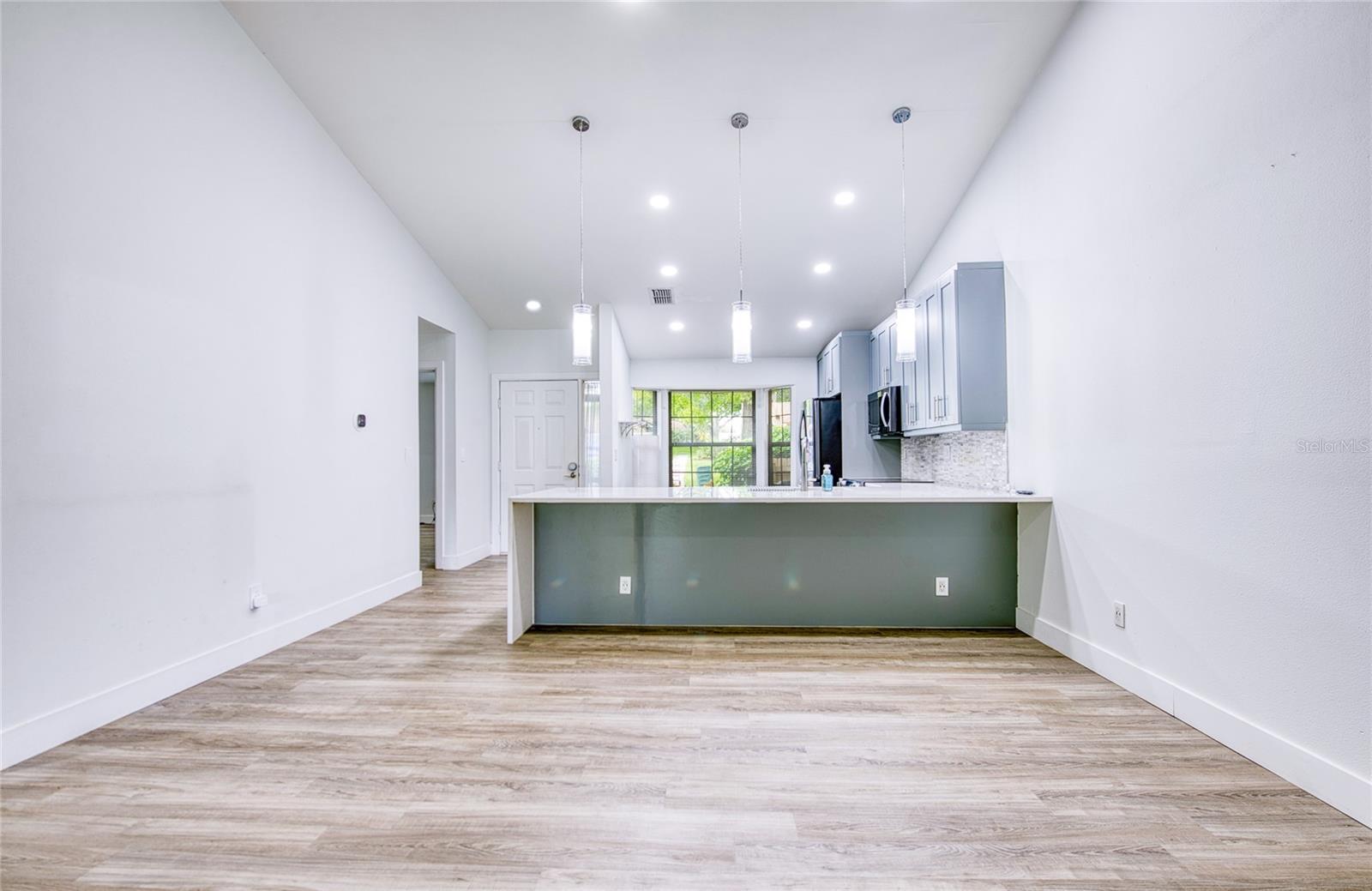 2617 BENTLEY DR, PALM HARBOR, FL, 34684