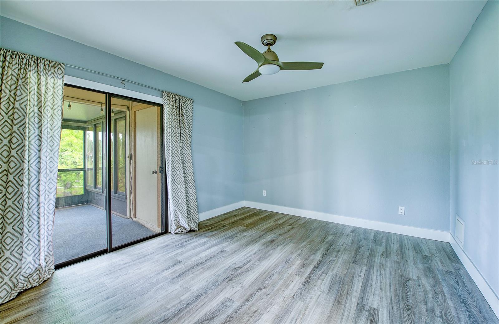 2617 BENTLEY DR, PALM HARBOR, FL, 34684