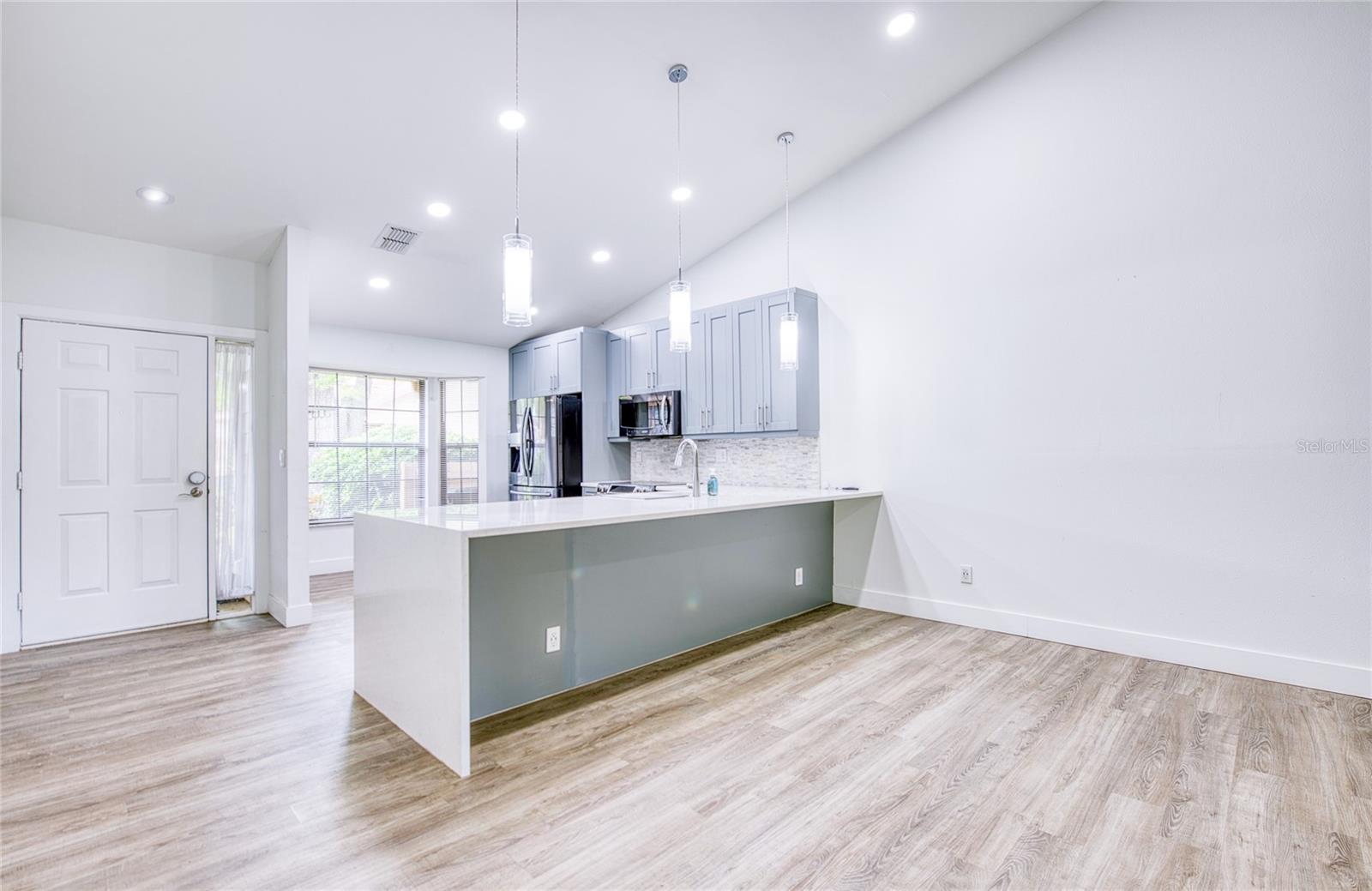 2617 BENTLEY DR, PALM HARBOR, FL, 34684