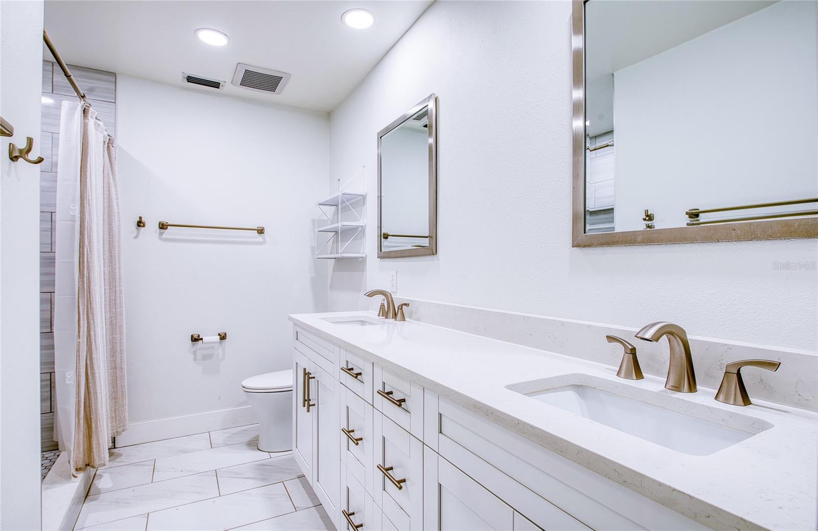 2617 BENTLEY DR, PALM HARBOR, FL, 34684