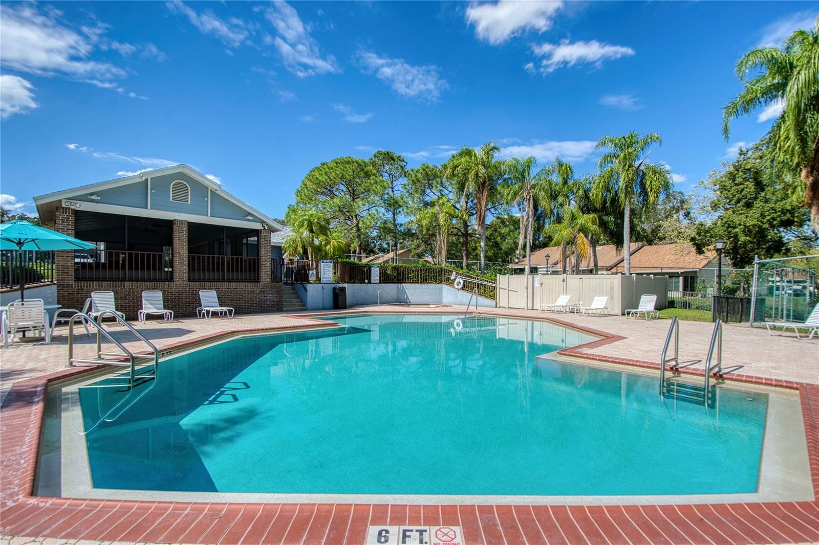 2617 BENTLEY DR, PALM HARBOR, FL, 34684