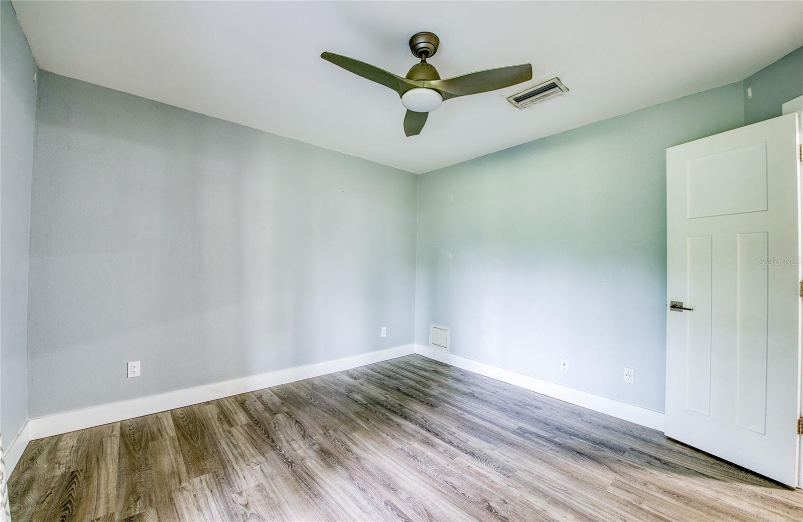 2617 BENTLEY DR, PALM HARBOR, FL, 34684