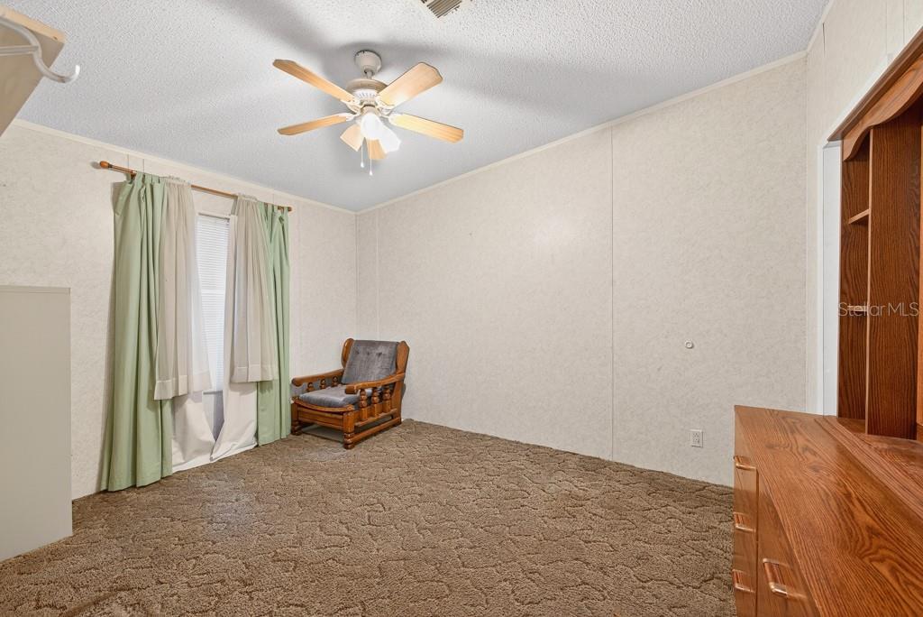 11809 DUNWOODIE MANOR DR, THONOTOSASSA, FL, 33592