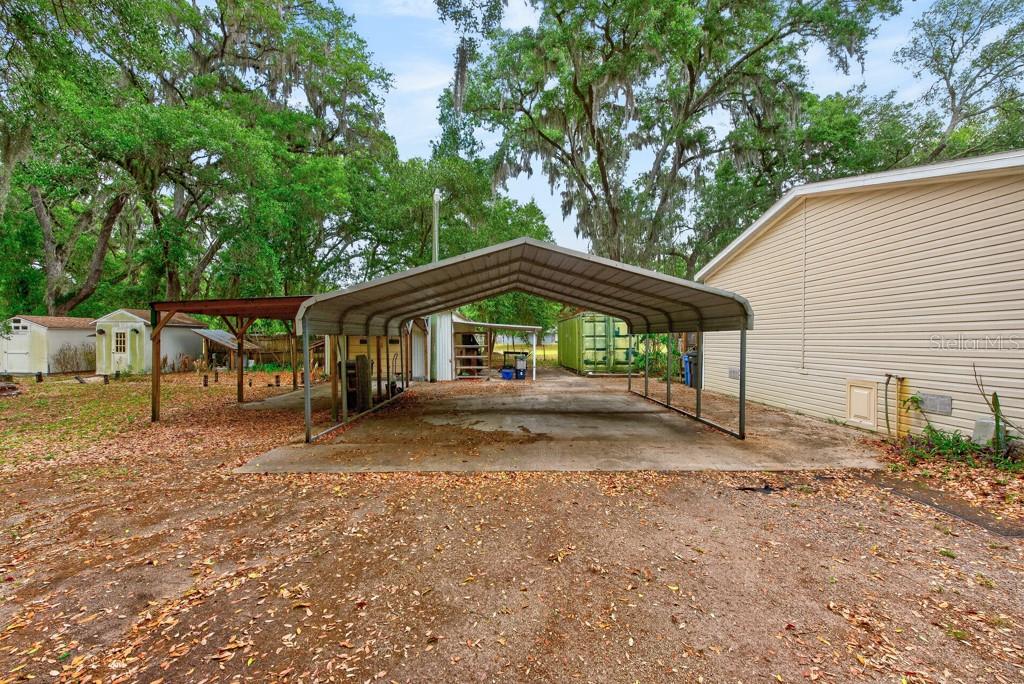 11809 DUNWOODIE MANOR DR, THONOTOSASSA, FL, 33592