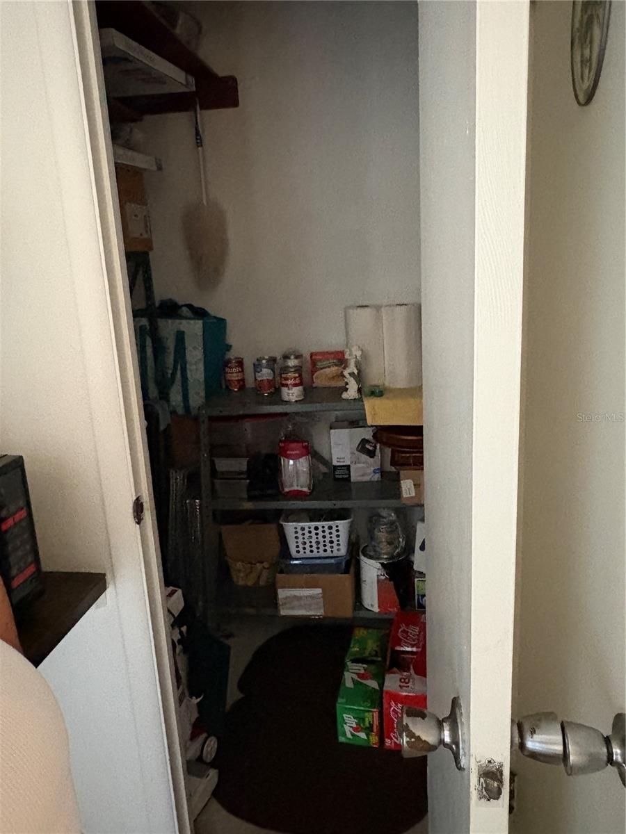 1705 N JEFFERSON AVE, LARGO, FL, 33770