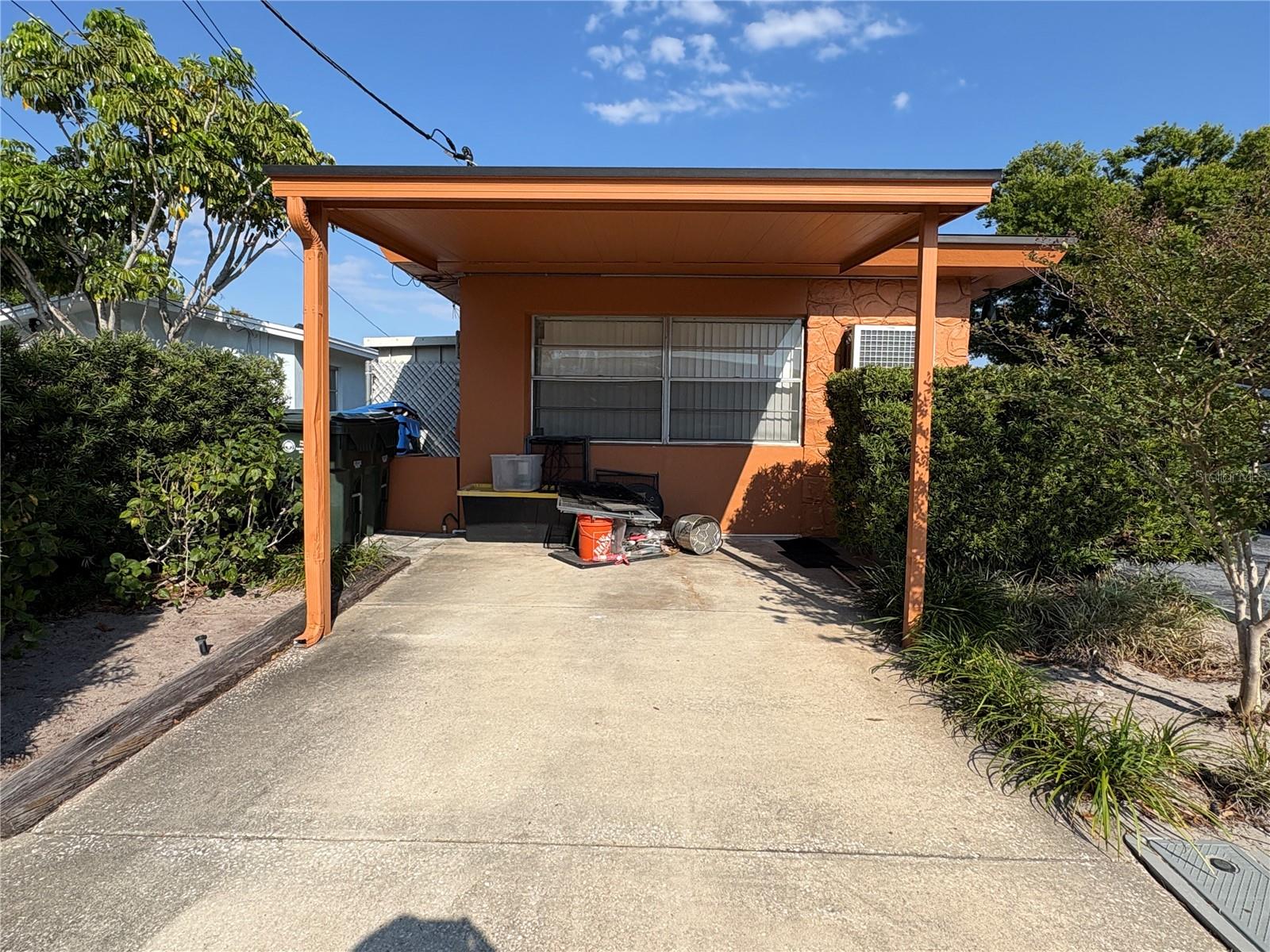 1705 N JEFFERSON AVE, LARGO, FL, 33770