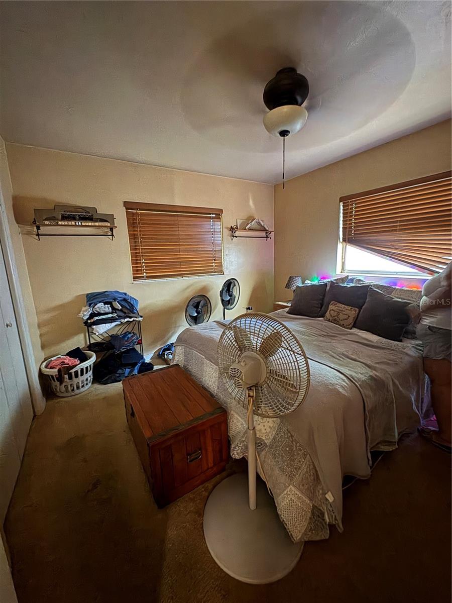 1705 N JEFFERSON AVE, LARGO, FL, 33770