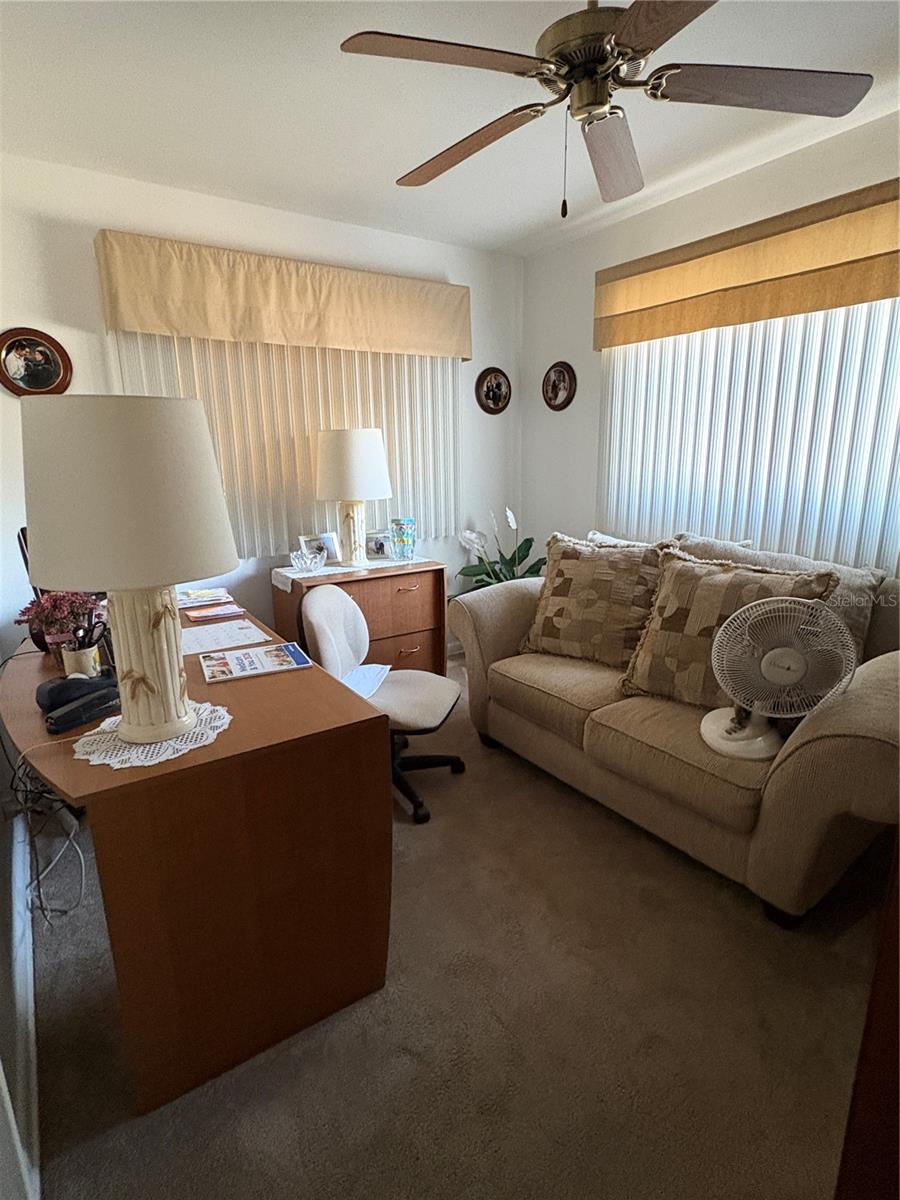 1705 N JEFFERSON AVE, LARGO, FL, 33770