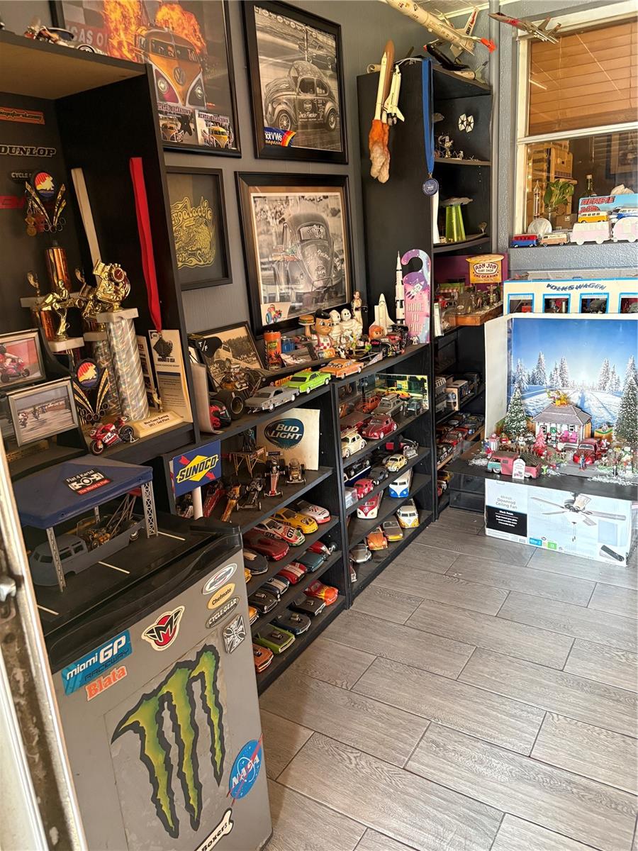 1705 N JEFFERSON AVE, LARGO, FL, 33770