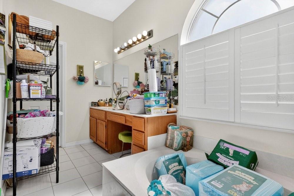 3403 GATLIN PLACE CIR, ORLANDO, FL, 32812