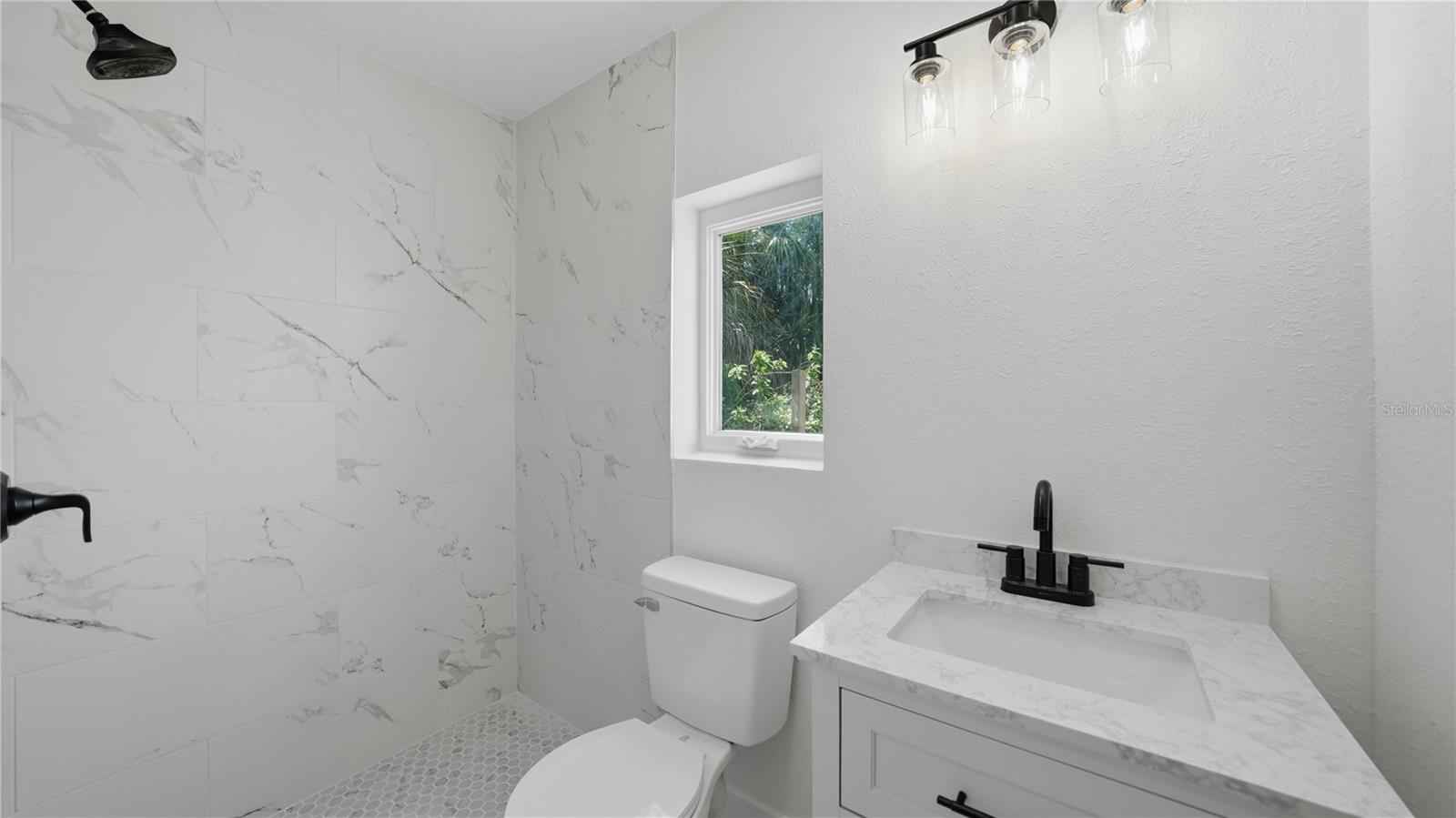 561 YALE RD, VENICE, FL, 34293