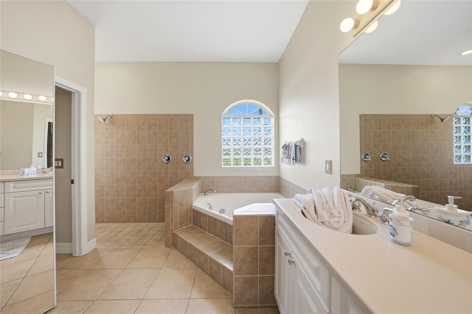 1511 NW 29TH PL, CAPE CORAL, FL, 33993