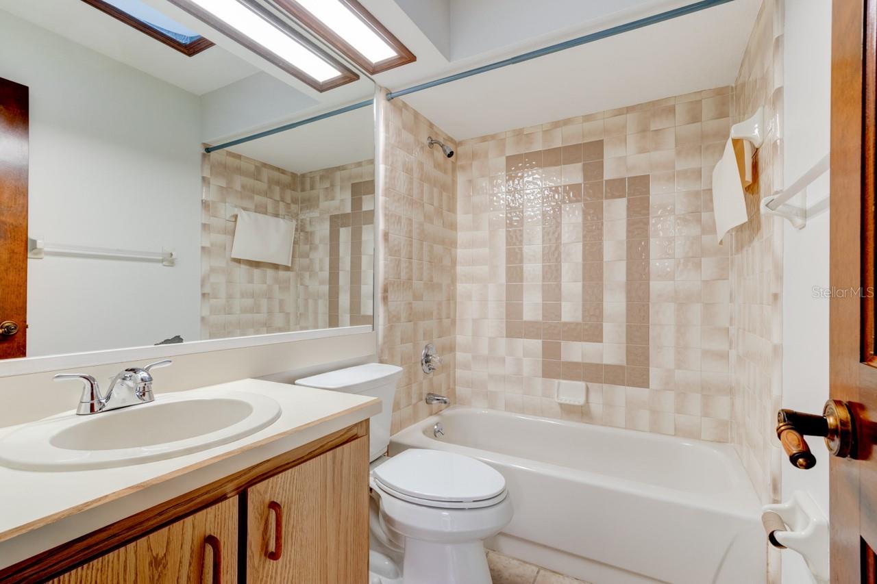 1262 CHARTER OAKS CIR #none, DAYTONA BEACH, FL, 32117