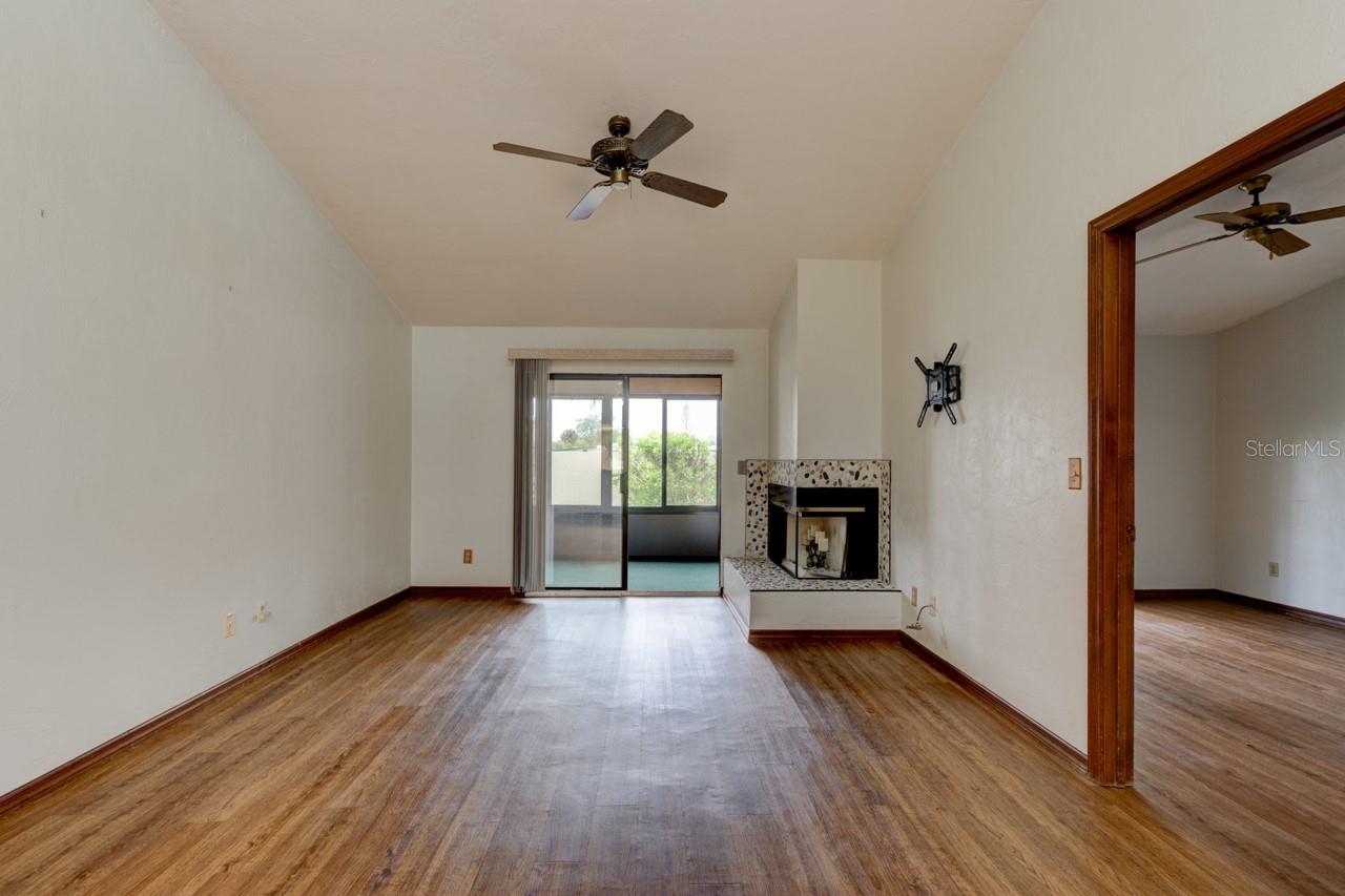 1262 CHARTER OAKS CIR #none, DAYTONA BEACH, FL, 32117