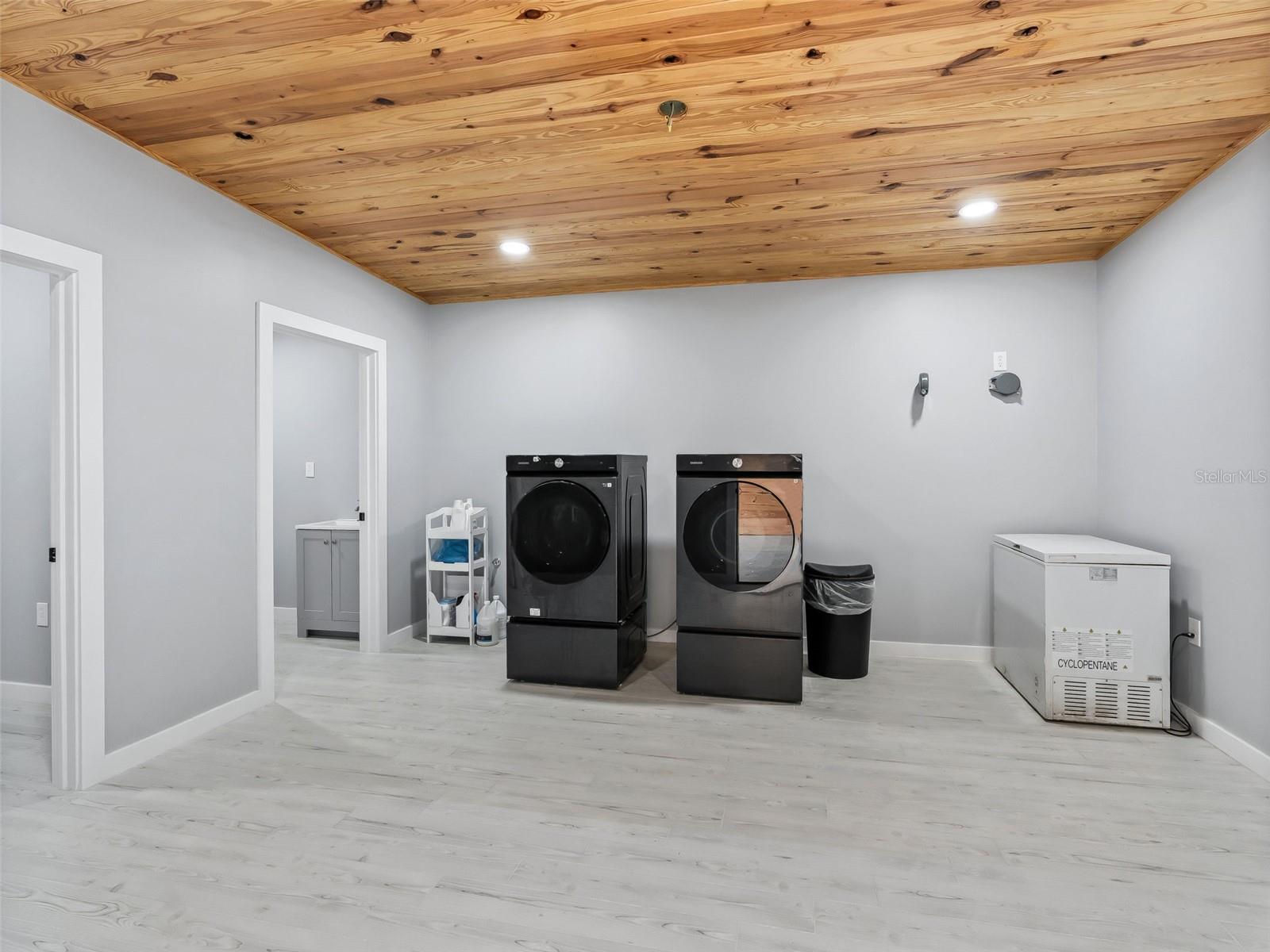 1285 NW 102ND BLVD, WILDWOOD, FL, 34785