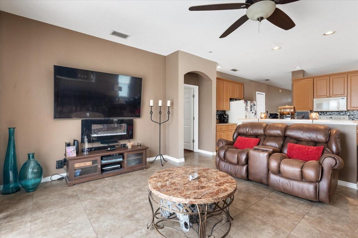 5742 48TH STREET CIR E, BRADENTON, FL, 34203